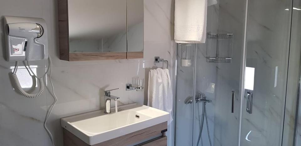 Apartment Aretoysa Center Luxury 2 *