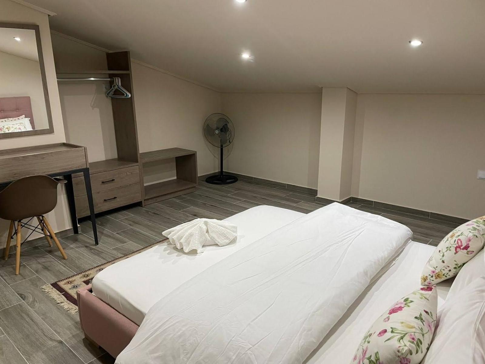 Aretoysa Center Luxury 2 Apartment Néa Péramos